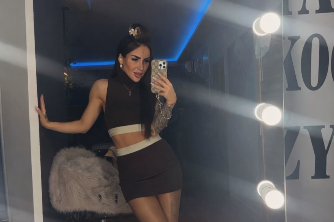 Mini, kozaki i figura jak z okładki. Klaudia Zielińska wrzuciła zdjęcie i w sieci zawrzało