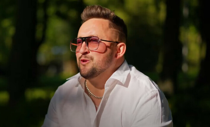 Mistrz Pierwszego Planu prezentuje „Ciebie chcę mieć” – nowość disco polo z wyjątkowym teledyskiem