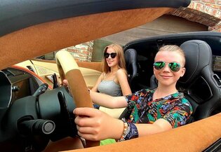 Fani wstrzymali oddech! Wokalista disco polo kontuzjowany! 