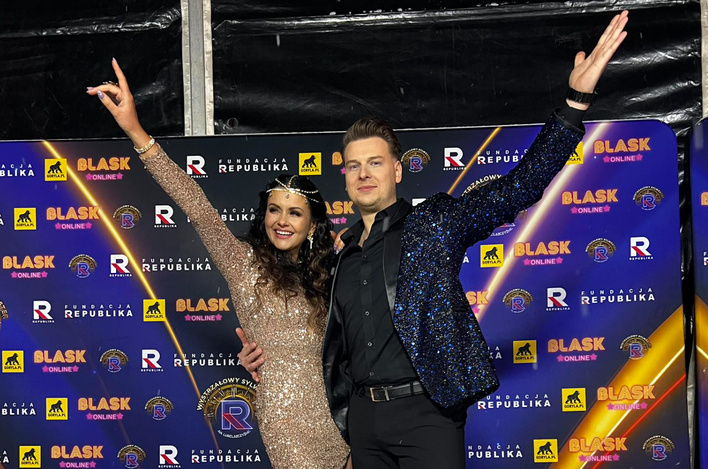 Mocno rozebrana Iness na Sylwestrze z Republiką. Czy to najodważniejszy występ w Chełmie?