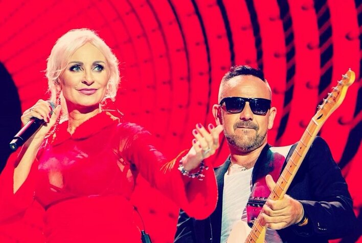 "Mój królewicz ma szóstą kochankę" - przyznała Elwira Mejk, gwiazda disco polo! Osobiste wyznanie trafiło do sieci!