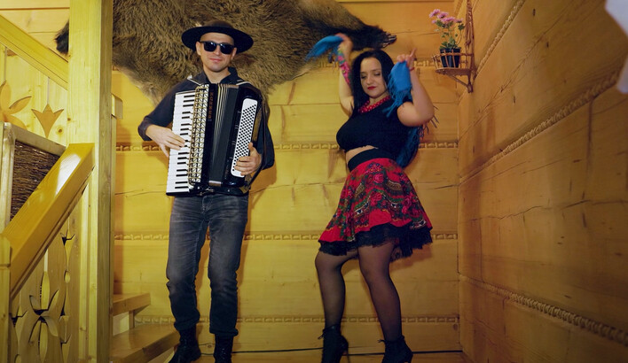 MR Góral z nowym hitem „Życie płynie, życie minie”! Czy to jego największy przebój?
