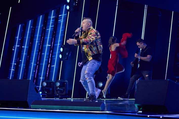 Mr Sebii zmiażdżony przez jury „Must Be The Music”. Ostra odpowiedź gwiazdora "Nie jestem gorszym sortem"