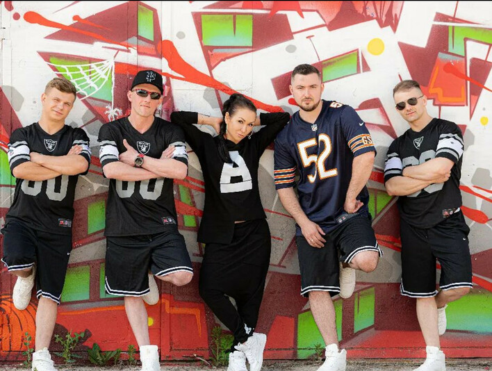 Muzycy z zespołu Basta przyłapani w studio nagraniowym! Artyści disco polo pracują nad nowymi przebojami?!