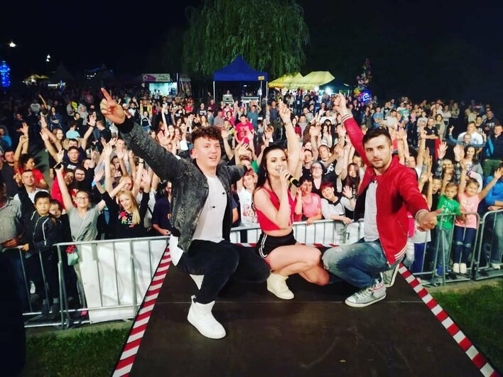 To już koniec! Muzyk disco polo zrezygnował z kariery w zespole! W sieci pojawiło się oświadczenie!