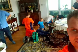 Na ratunek 112 - Wokalista disco polo w dramatycznej sytuacji na planie serialu! 