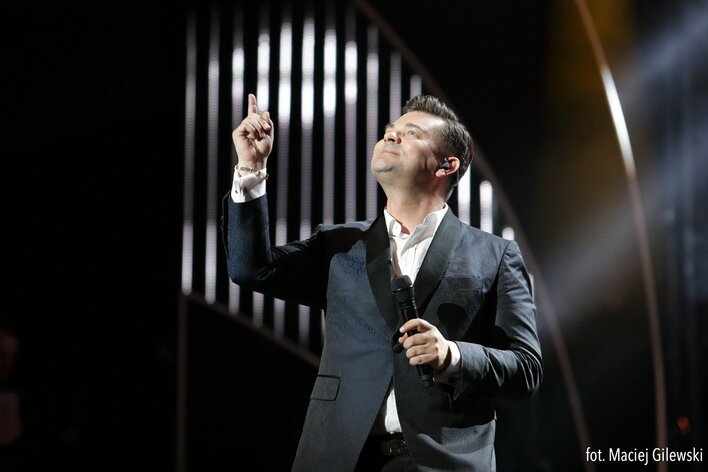 Najbliżsi wsparli Zenka Martyniuka podczas benefisu z okazji 30-lecia! Wśród nich mama, żona i syn! 