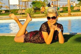 Najlepsza pupa w świecie disco polo należy do Magdy Narożnej?! Wokalistka disco polo oczarowała wszystkich!