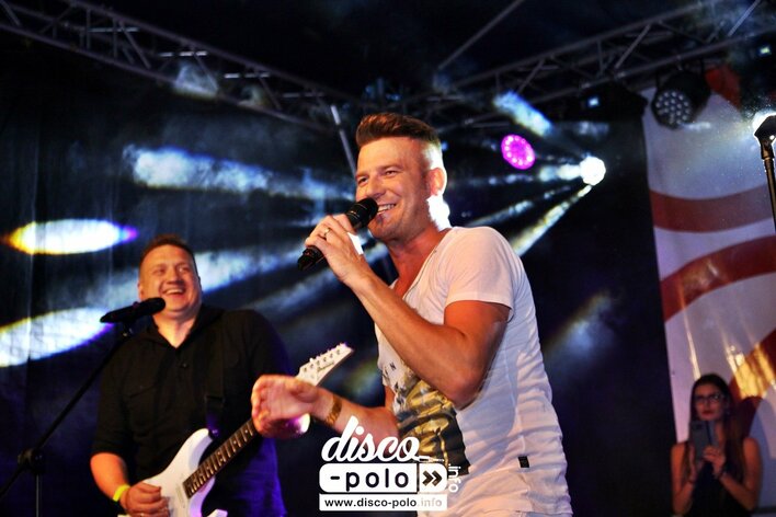 Najnowszy przebój grupy Power Play na żywo! | VIDEO