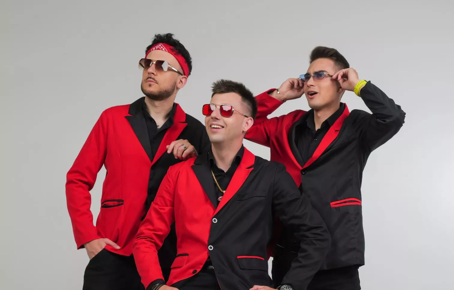 Największe przeboje Menelaos w jednym miejscu – składanka sylwestrowa 2025/2026 już dostępna