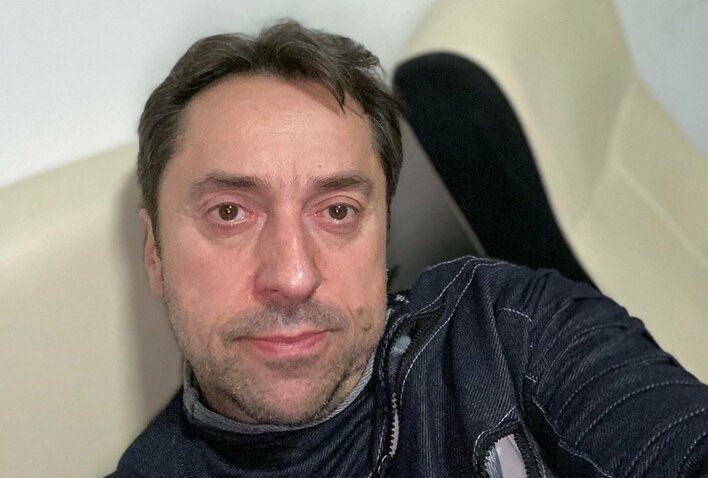 Wnuk Marcina Millera pójdzie w ślady dziadka?! Posłuchajcie jak gra! 