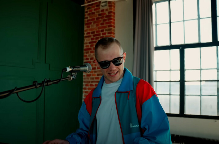 „Nasza Bajka„ - Przebój Laresa podbija polskiego YouTube. To prawdziwe dobre disco polo!