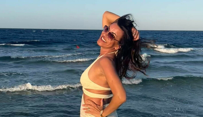 Nie do wiary! Gorąca Justyna Adamczak odsłania swoje krągłości na najnowszych fotografiach z egzotycznej podróży„