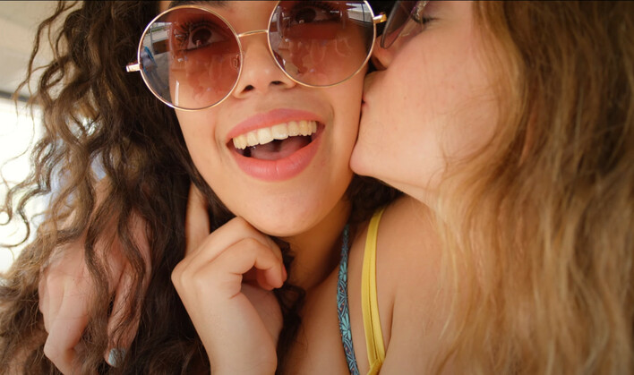 „Nie liczę godzin i lat” powraca w stylu slap house – Mistrz Pierwszego Planu serwuje nowość na lato 2025