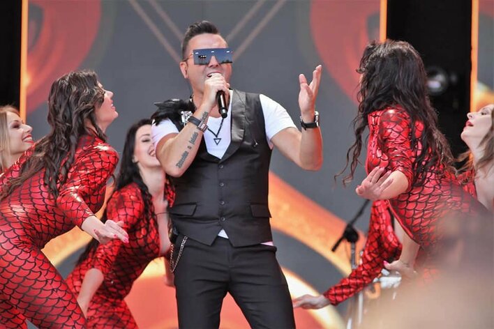 Niemożliwe stało się możliwe! Uwielbiany wokalista disco polo zmienia branże?! 