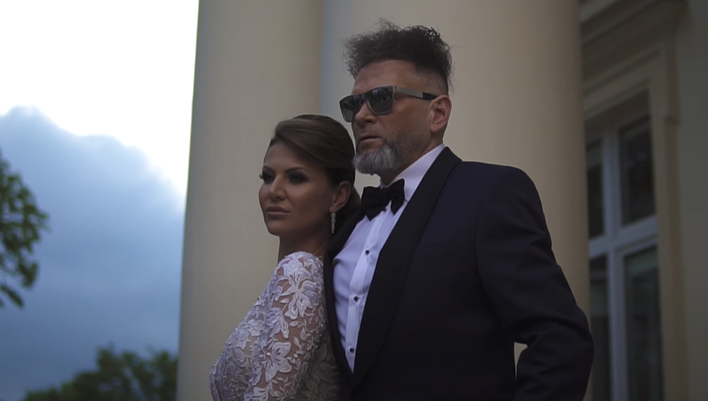 Najsłynniejszy Polski detektyw u boku gwiazd disco polo! Są sceny z wesela Krzysztofa Rutkowskiego! 