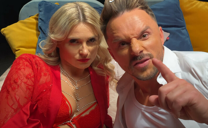 Rozebrana Kajra i Sławomir szykują niespodziankę. Wiemy, co przygotowali twórcy kultowego przeboju „Miłość w Zakopanem„. Będzie bardzo gorąco?!