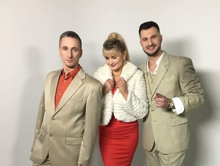 Nieudolnie wykonany teledysk disco polo? Odbiorcy popłynęli, gwiazda komentuje