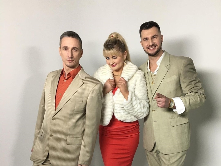 Nieudolnie wykonany teledysk disco polo? Odbiorcy popłynęli, gwiazda komentuje