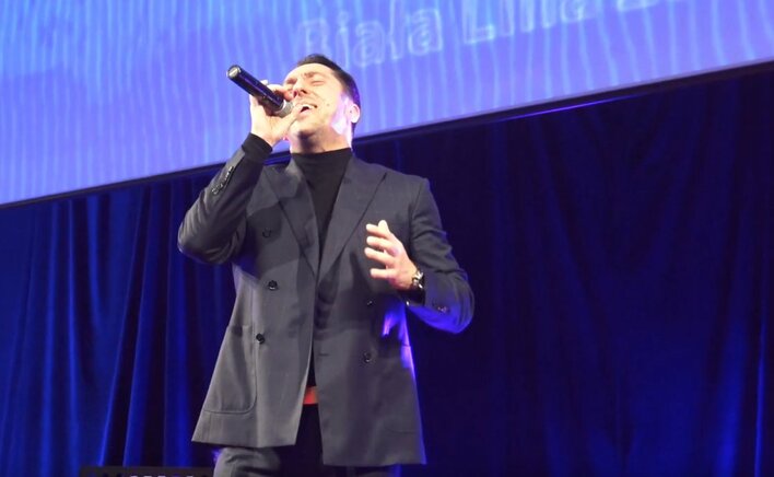 Nieziemski wokal Marcina Millera! Fani oczarowani | VIDEO