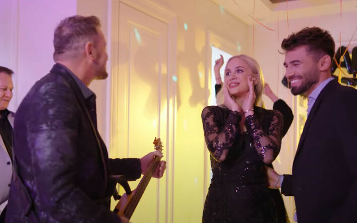 Niezwykła premiera zespołu Classic pt. „Będę czekać„! Discopolowa NOWOŚĆ jest już dostępna w całości! Fani „Genialny teledysk„