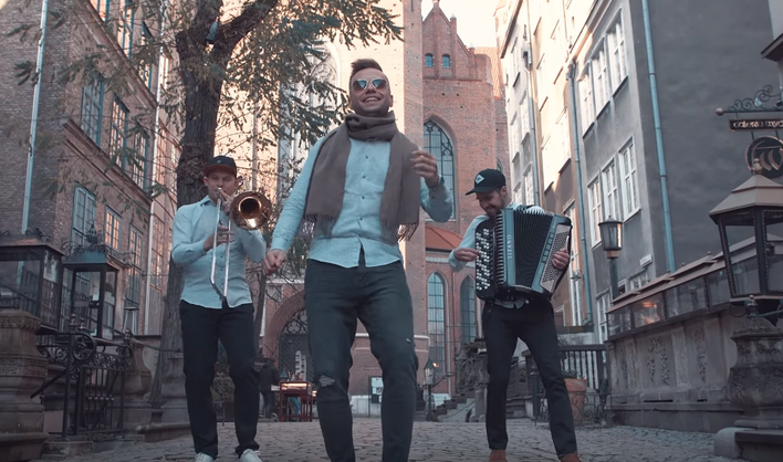 Utwór pod nóżkę! Niezwykle melodyjna premiera od przystojnego wokalisty disco polo trafiła do sieci!