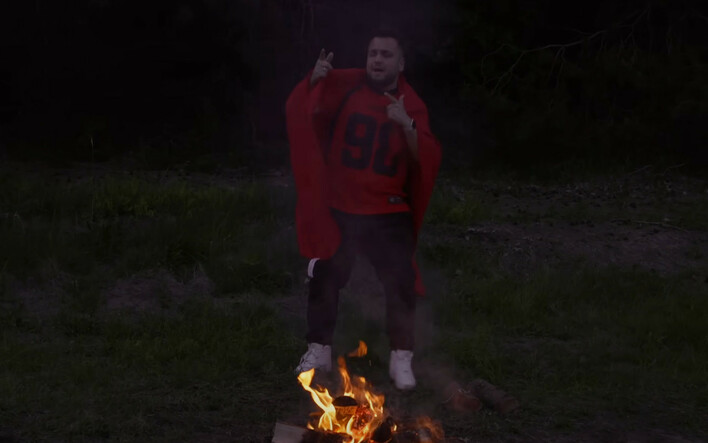 „Noc” od zespołu Explozja to hit lata? Fani oszaleli na punkcie tanecznego przeboju Arka Górskiego!