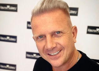 Nowa miłość Artysty disco polo?! Wszystkiemu winien jest jego brat!