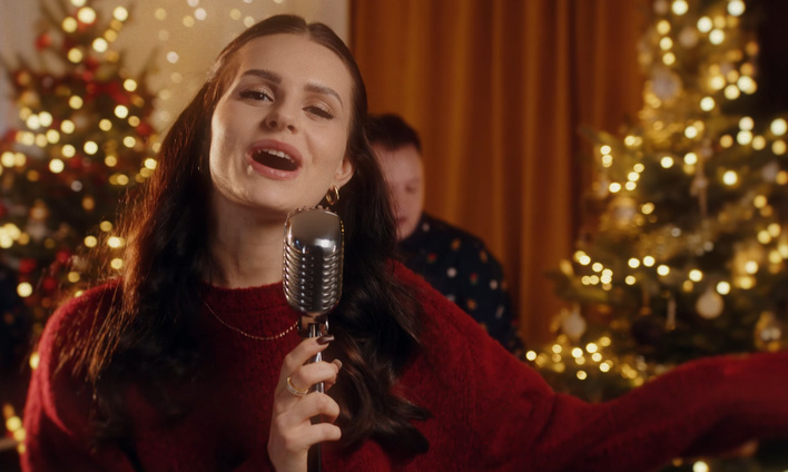 Nowa piosenka „Świąteczna pastorałka” zespołu Altess podbija YouTube i świąteczne playlisty