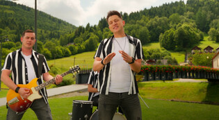 Nowa premiera zespołu Eratox zaskakuje – „Tyle było chwil” to coś więcej niż typowe disco polo

