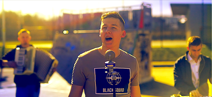 Nowa siła na rynku disco polo! Jest pod opieką wielkiej gwiazdy! 