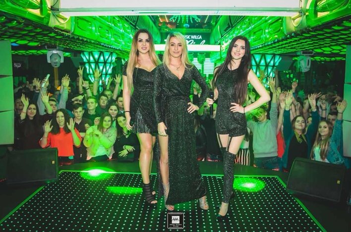 Nowe królowe disco polo?! Na koncie Top Girls pojawiły się miliony!