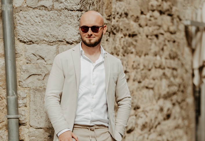 Nowe nazwisko na scenie disco polo. Debiut Mauri, który wywołał niemałe poruszenie

