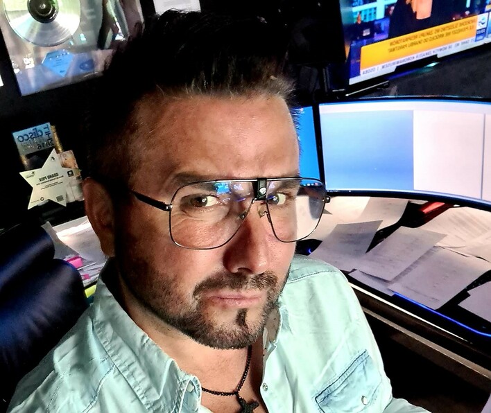 Ukryty talent gwiazdora disco polo! Popularny artysta dostał propozycję zagrania w filmie! Czy ją przyjął?!