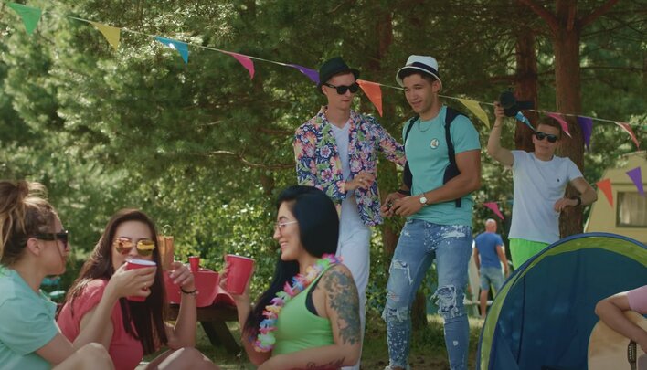 Popularne gwiazdy disco polo w duecie! Zobaczcie teledysk do nowości pt. Merci! VIDEO