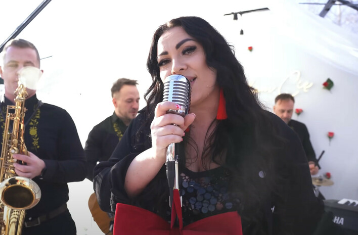 Nowość! "Kocham cię jak nikt" – romantyczny hit disco polo od Kaszubskiej Influencerki
