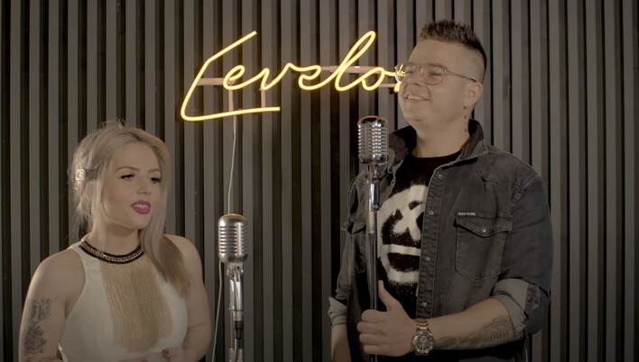 Nowość muzyczna: Folk Lady i zespół Massive w spektakularnym coverze przeboju grupy Bolter „Daj mi tę noc„