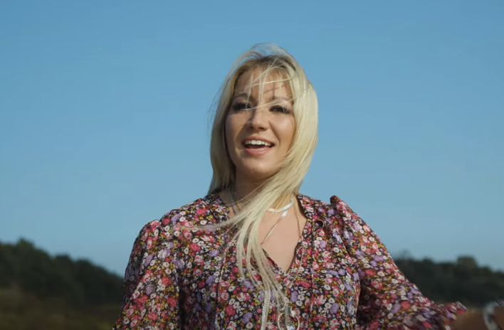 Dzieci Sławomira Świerzyńskiego podbijają rynek disco polo! Ta nowość może okazać się wielkim hitem! 