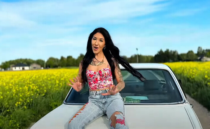 Nowość od Sylwii Kossakowskiej! ”Oddam Ci Wszystko” w tanecznej odsłonie zachwyca