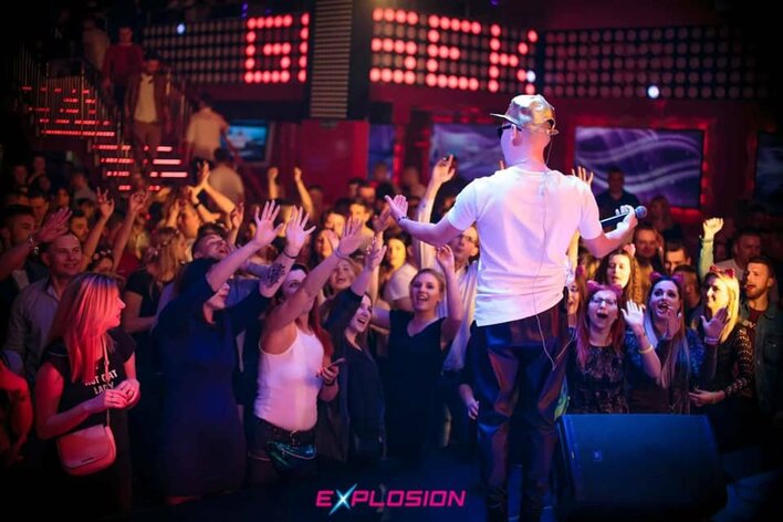 Nowość od uwielbianego wokalisty disco polo zaskakuje!