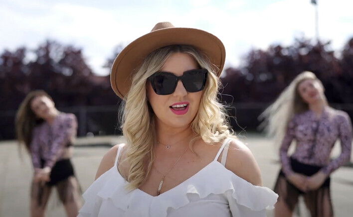 Dżasta w gorącej premierze pt. „Pamiętam„ podbija rynek disco polo?! Ta nowość trafi na szczyt?! 