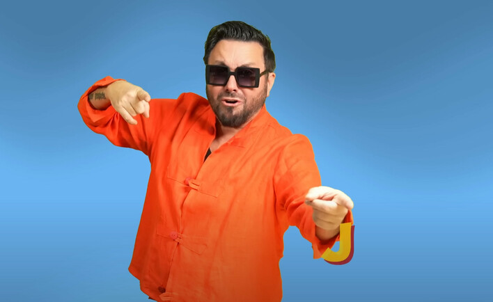 Nowy hit Andre „Co ja teraz zrobię” bije rekordy popularności! Kolorowy teledysk i tysiące wyświetleń w kilka dni. To najlepsza premiera?! 
