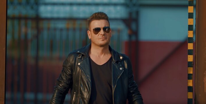 Nowy hit disco polo na Sylwestrową zabawę?! Premiera Power Play zachwyciła internautów! 