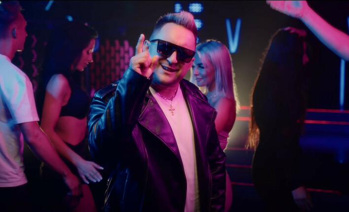 Nowy hit disco polo! Mistrz Pierwszego Planu z piosenką ”Jak w Bajce” podbija TikToka – 500 tysięcy wyświetleń w kilka dni!