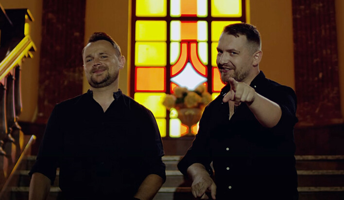 Nowy Hit od Grupy Selfie: Klubowy Remix „Kochanie„ podbija Internet!

