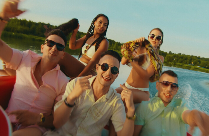 Nowy Hit Playboys – „Czarne oczy„ – Posłuchaj Przedpremiery!