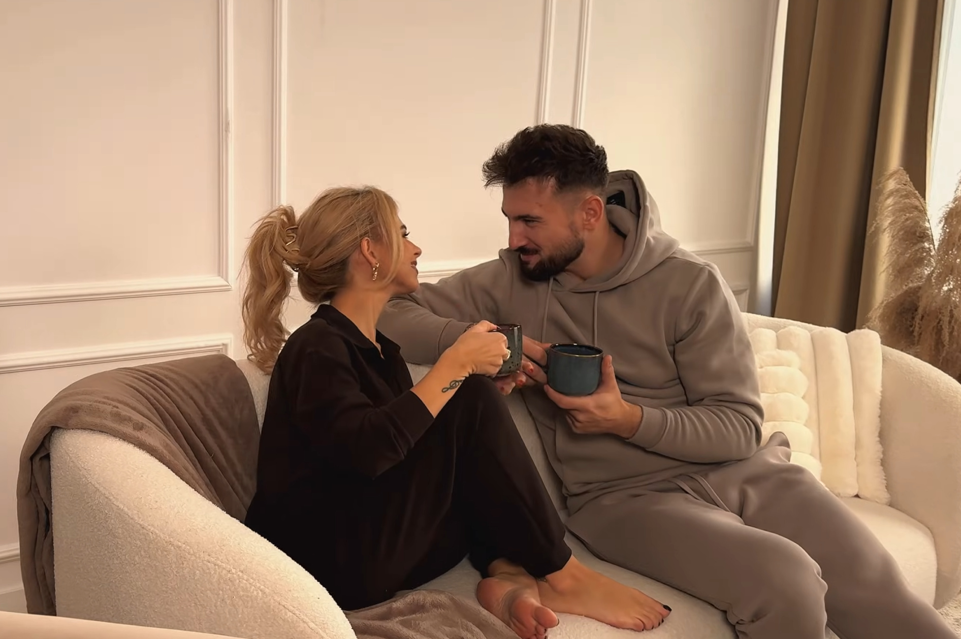 Nowy hit w świecie disco polo! „Kiedy milknie świat” duetu Mateuniooo i Kinga Zdybel podbija internet