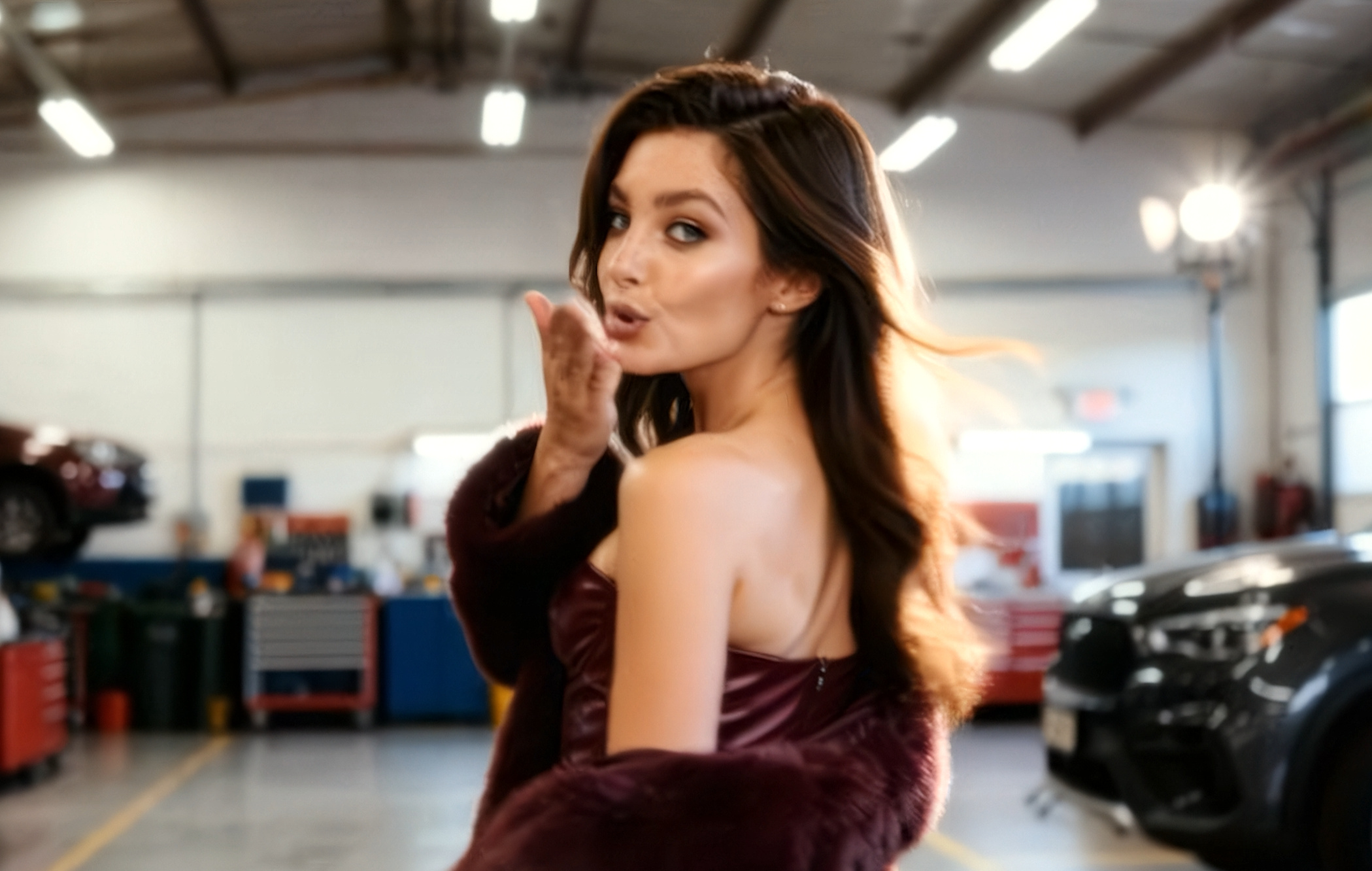 Nowy przebój Andre „Kochany wariat” szturmem zdobywa internet i listy przebojów