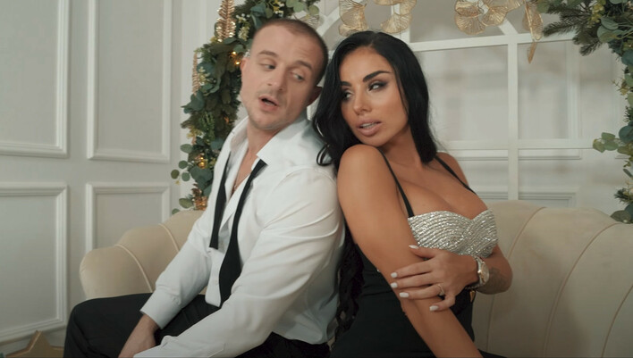 Nowy przebój „Blisko” Konstantego Drążka – magia miłości w świątecznym klimacie!
