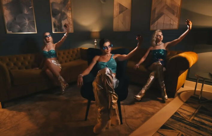 Nowy singiel Top Girls w nowym składzie! Zobaczcie fragment nowości pt. „Kiedy mnie dotykasz„